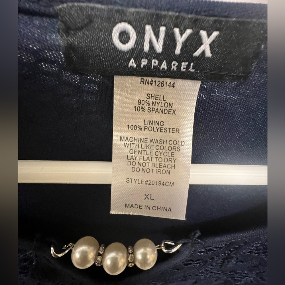 ONYX APPAREL NITE BLOUSE SIZE XL NAVY LACE OVERLAY W/SHEER LACE 3/4 SLEEVES - Picture 8 of 10